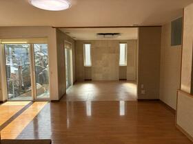 北海道千歳市新富３丁目