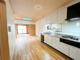 愛知県名古屋市西区歌里町