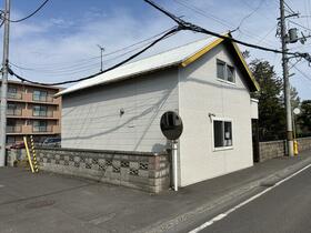 北海道札幌市白石区北郷一条４丁目