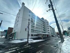 北海道札幌市白石区東札幌四条５丁目