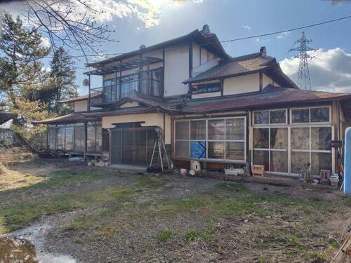 detached 岩手県岩手郡雫石町長山谷地