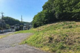 東京都八王子市左入町