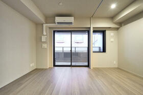 東京都渋谷区代々木４丁目