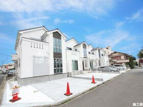 神奈川県厚木市金田