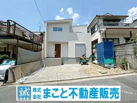 奈良県大和郡山市小泉町