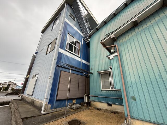 富山県滑川市の一戸建て | 950万円 | 10LDK | 479.37m² | Akiyama house finder