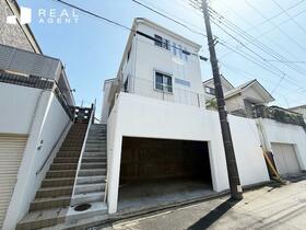 神奈川県横浜市港南区下永谷３丁目