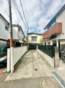 東京都世田谷区桜丘４丁目