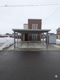 青森県弘前市大字駒越字村元