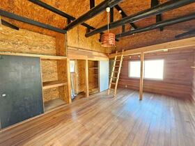 広島県広島市佐伯区屋代１丁目