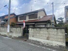 奈良県大和郡山市小泉町