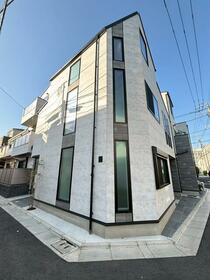 東京都中野区中野６丁目