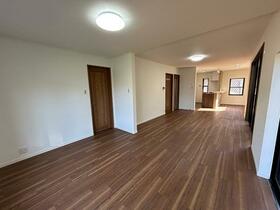 千葉県船橋市三山４丁目