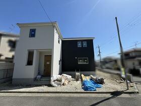 兵庫県川辺郡猪名川町伏見台４丁目