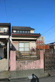 富山県高岡市あわら町