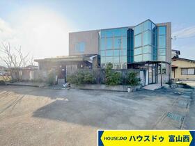 富山県富山市婦中町小倉