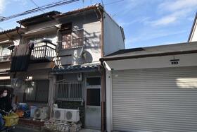 大阪府大阪市港区南市岡２丁目