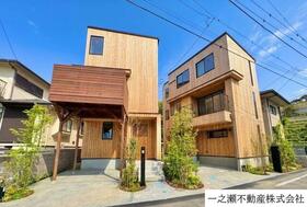 神奈川県鎌倉市七里ガ浜１丁目