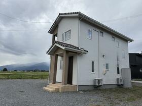 長野県上伊那郡南箕輪村大泉