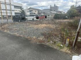 三重県四日市市新正２丁目