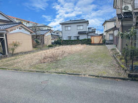 富山県高岡市福田六家