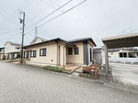 富山県射水市鏡宮弥生１丁目