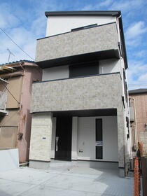 神奈川県川崎市川崎区浜町３丁目