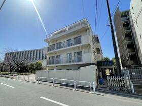 東京都板橋区加賀２丁目