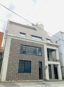 福岡県福岡市中央区赤坂３丁目