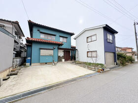 富山県富山市中島１丁目