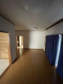 神奈川県平塚市南金目