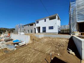 千葉県富里市七栄