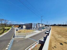千葉県富里市七栄