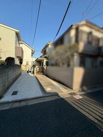 東京都世田谷区八幡山１丁目