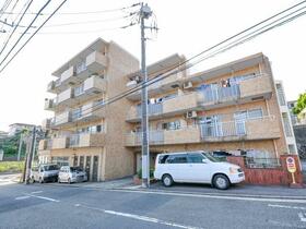 神奈川県横浜市金沢区富岡東１丁目