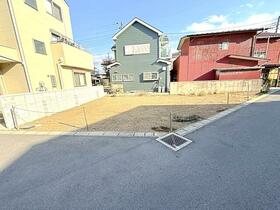 千葉県千葉市稲毛区六方町