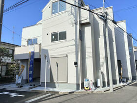 神奈川県横浜市港北区綱島東５丁目