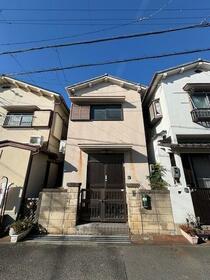 兵庫県川西市加茂４丁目