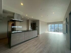 ザ・サンパーク小倉駅前レジデンス