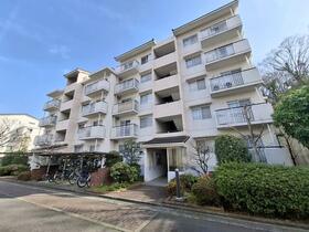 神奈川県伊勢原市大住台３丁目