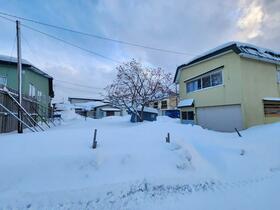 青森県青森市大字羽白字富田