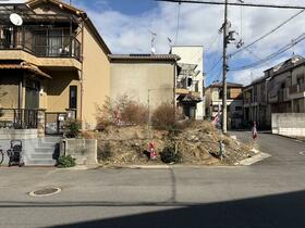 大阪府東大阪市衣摺５丁目