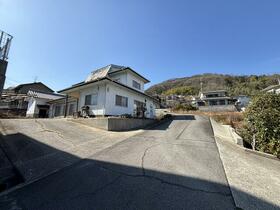 広島県尾道市栗原町