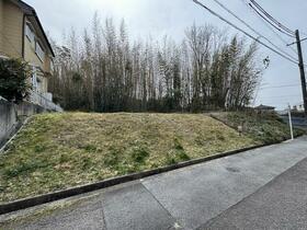 三重県名張市美旗町池の台西