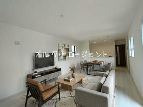 東京都八王子市泉町