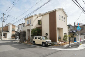 京都府京田辺市草内西垣内