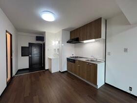 愛知県名古屋市千種区今池南