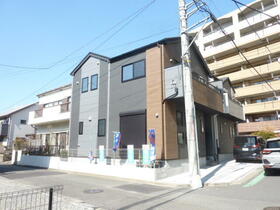 神奈川県相模原市中央区南橋本１丁目