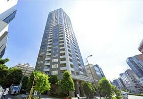 新宿　ＥＩＮＳ　ＴＯＷＥＲ