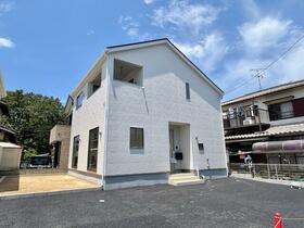 福岡県古賀市花見南３丁目